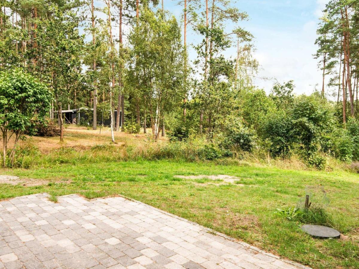 7 Person Holiday Home In Kolind Room photo
